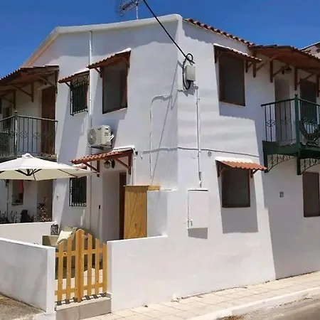Villa Nikόla'S House à Mourniaí Extérieur photo