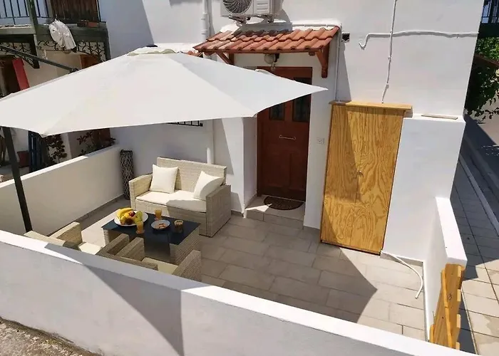 Nikόla\'S House