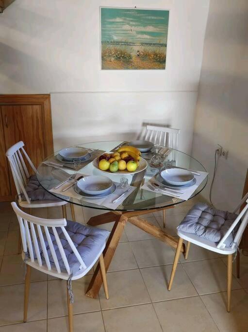 Nikόla's House *