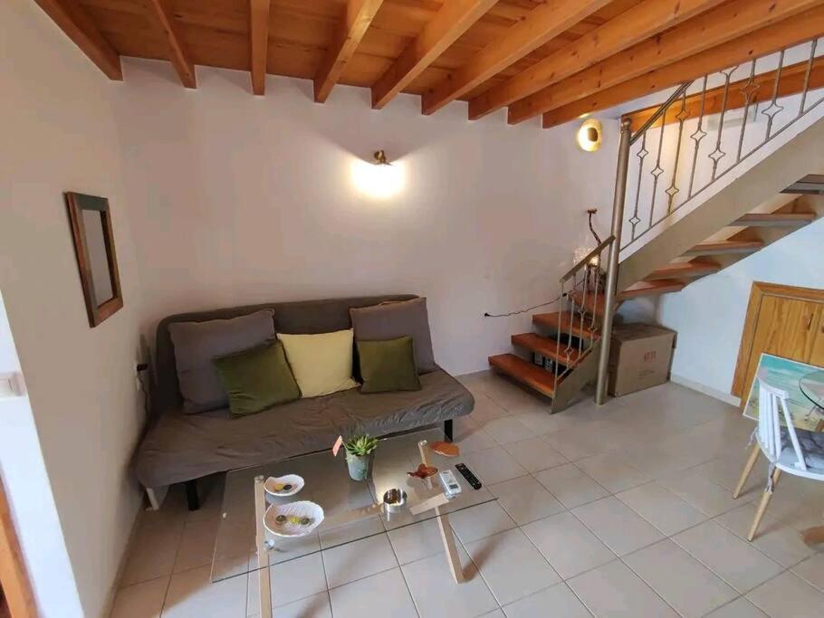Case de vacanță Nikόla's House Mourniaí